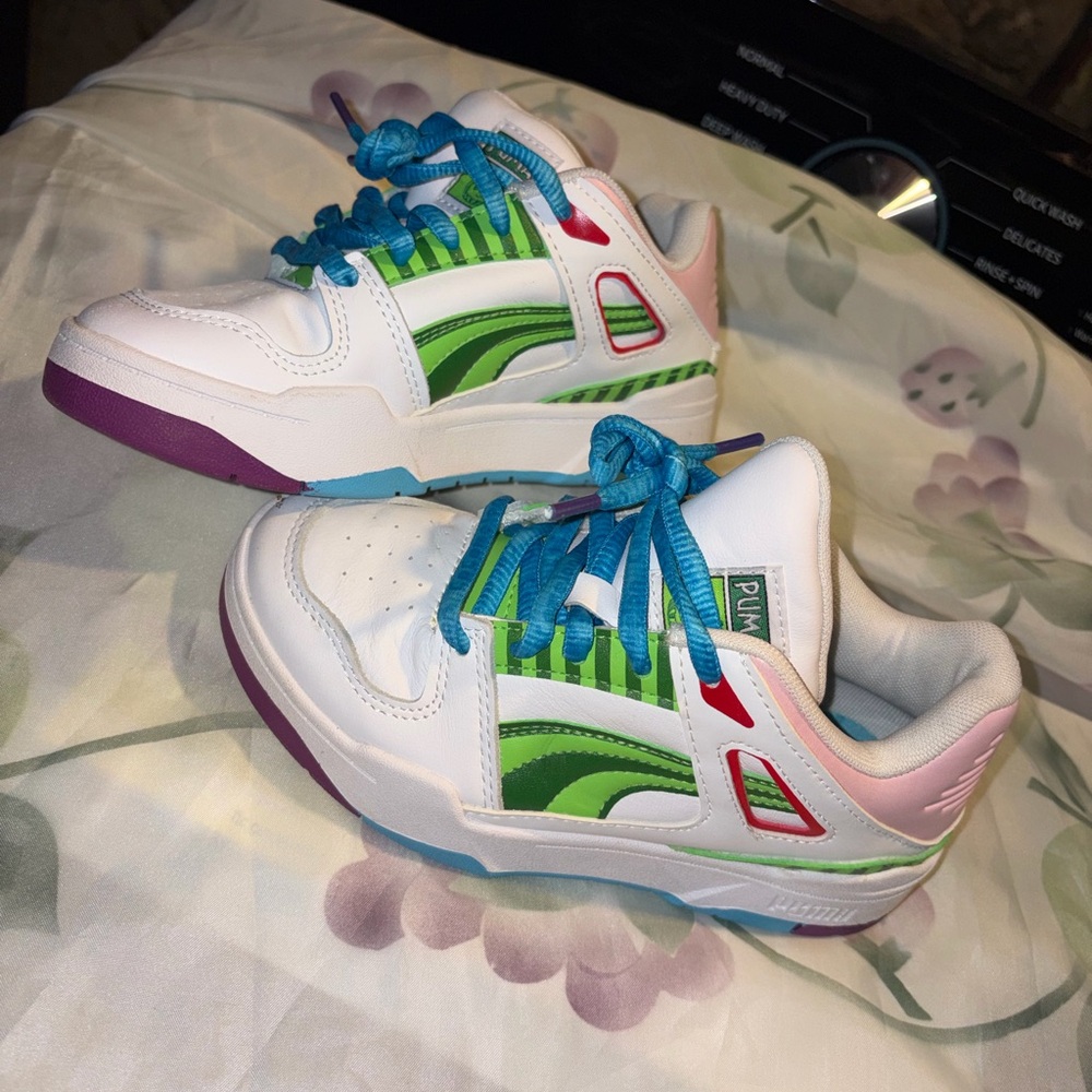 Puma Kids Sneakers in White, Green, and Blue